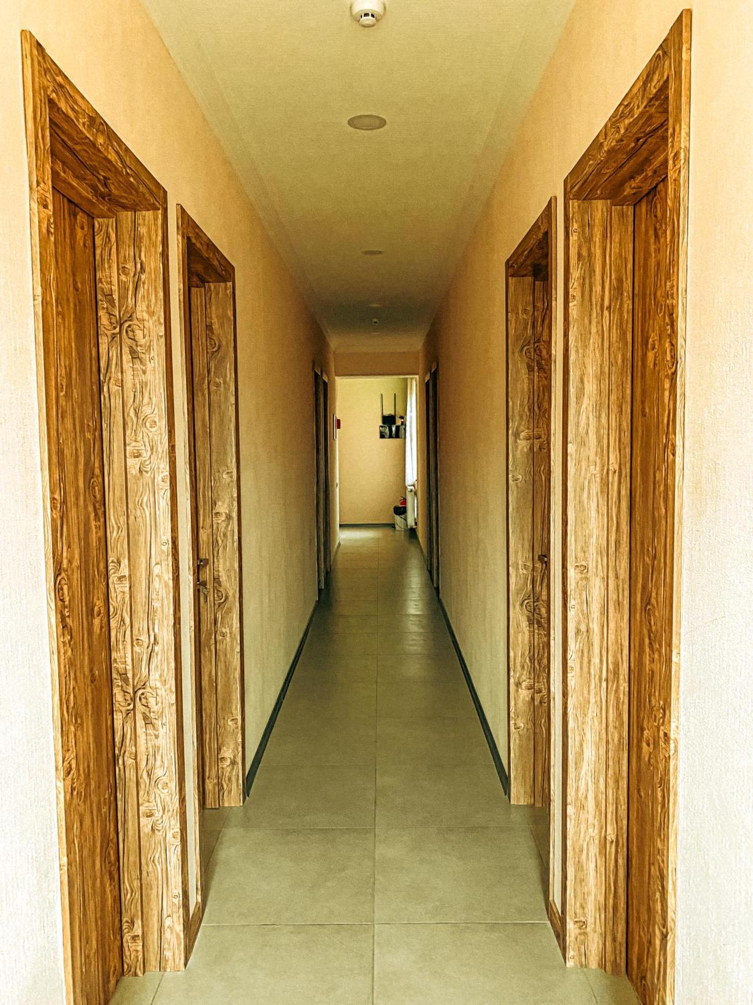 Hotel Gold Kazbegi Bagian luar foto