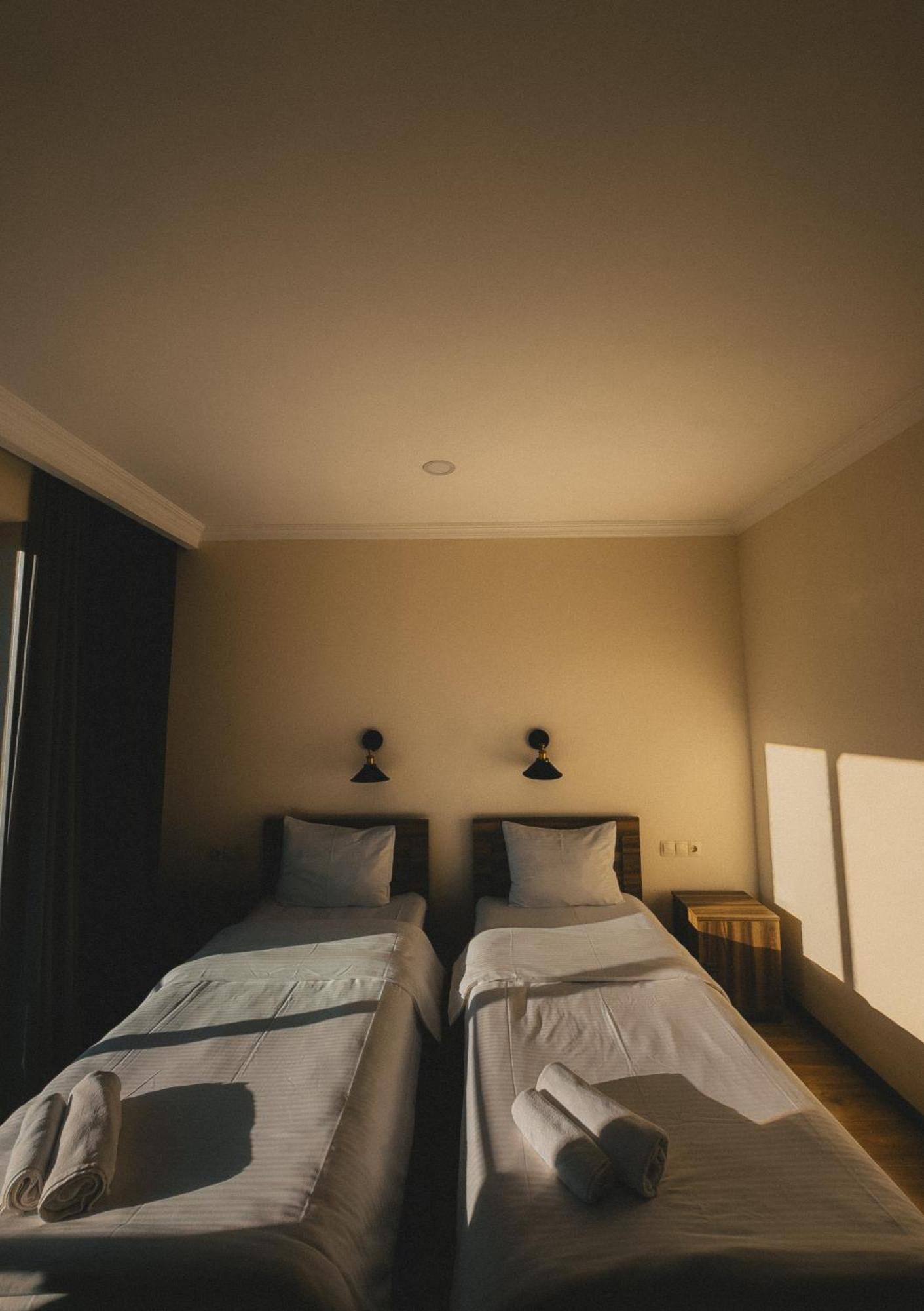 Hotel Gold Kazbegi Bagian luar foto